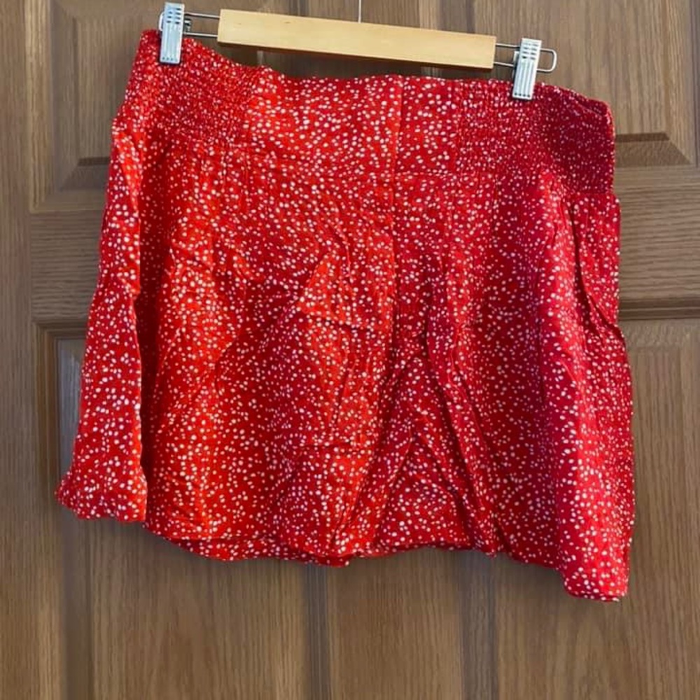 GAP polka dotted mini skirt